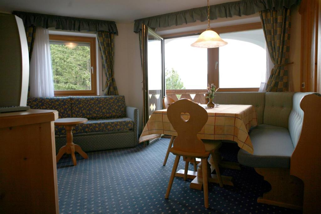 Residence Riposo Kolfuschg Zimmer foto